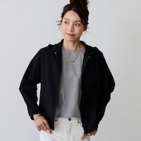 モデル身長167cm／Ｍ～Ｌサイズ
