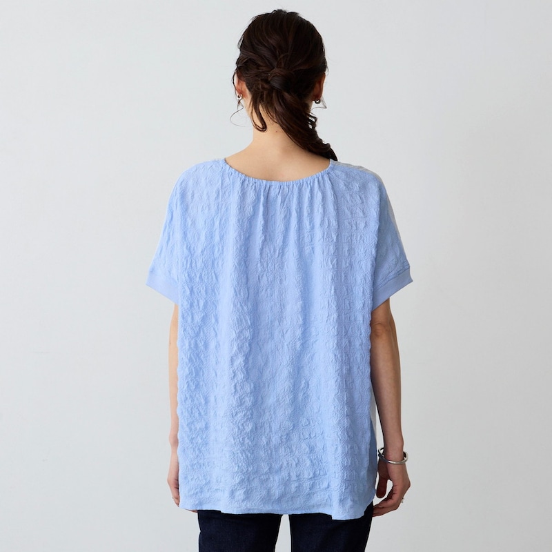 モデル身長167cm／Ｍ～Ｌサイズ