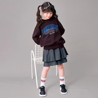 ダークブラウン（カレッジロゴ）／モデル身長131cm・サイズ130