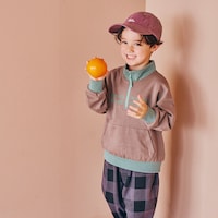 チョコレートブラウン／モデル身長104cm 、110サイズ着用