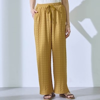 モデル身長169cm／M
