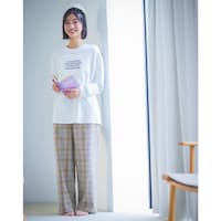 オフホワイト×ベージュ系チェック