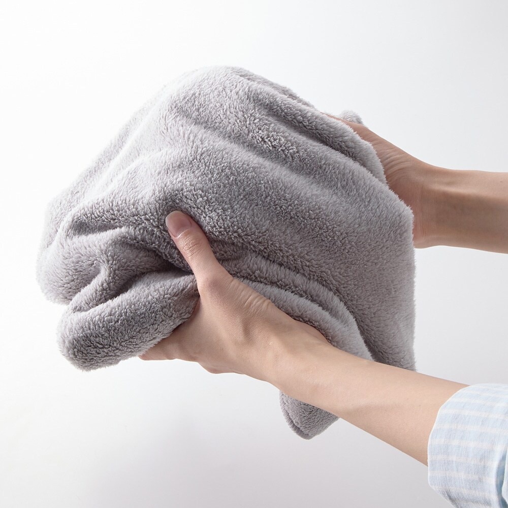 毛羽落ちが少なくふんわりやわらかな肌ざわり