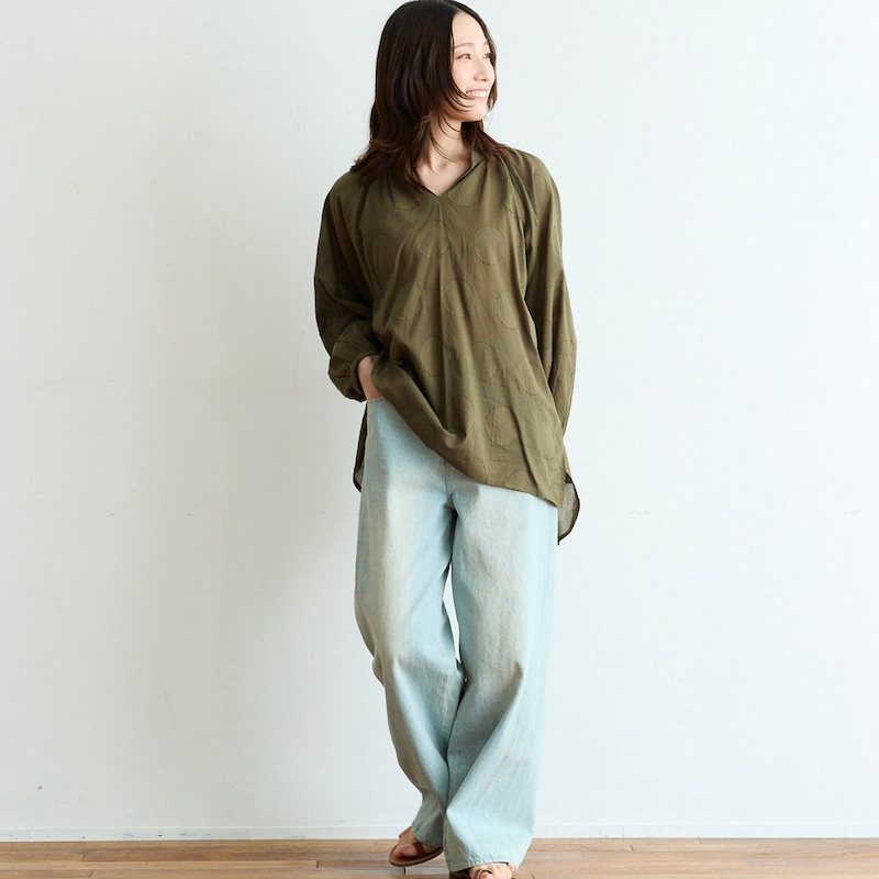 モデル身長165cm／Mサイズ