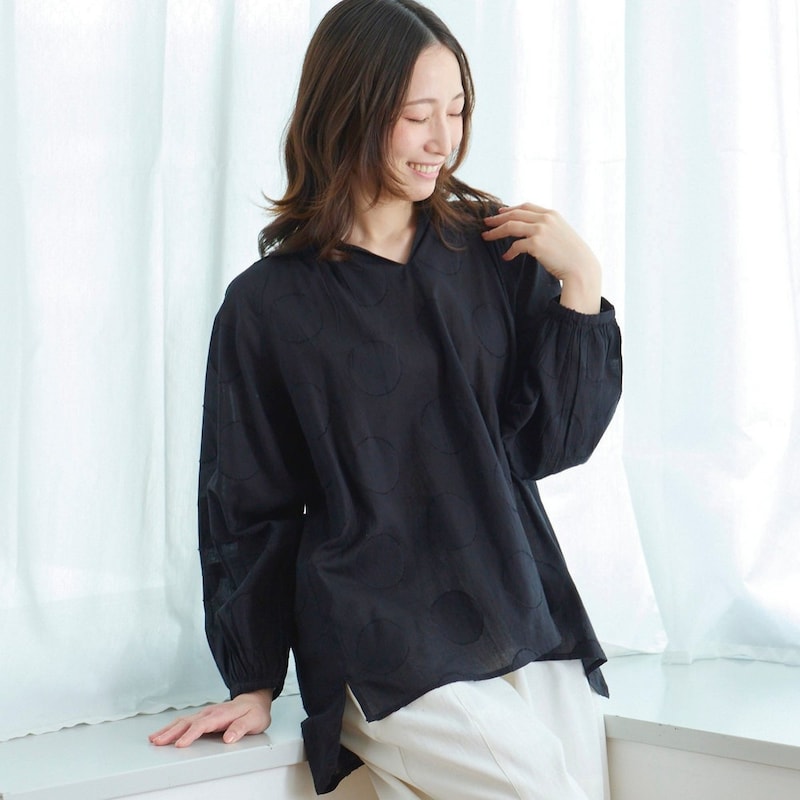 モデル身長165cm／Mサイズ