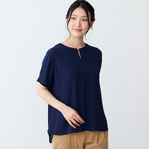 【ベルメゾン】メタルボタンホックブラウス