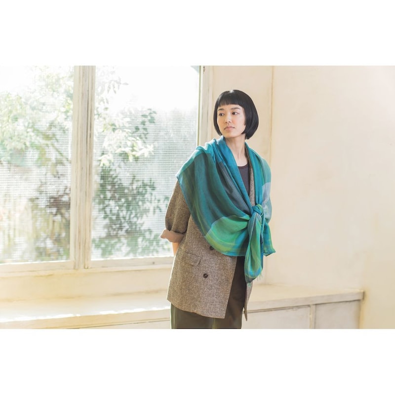 ターコイズグリーン