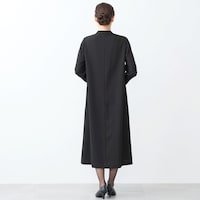 モデル身長167cm／Ｓ～Ｍ・着丈117cm