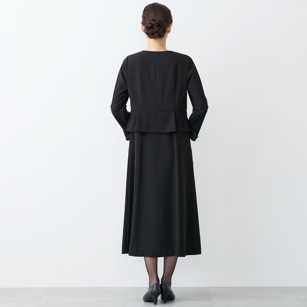 モデル身長167cm／Ｓ～Ｍ・着丈116cm