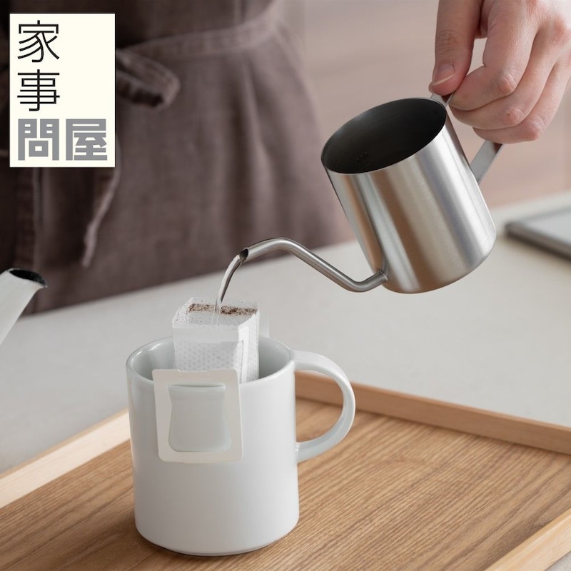 １杯分のコーヒーを淹れるためにつくられた、コンパクトなドリップポット