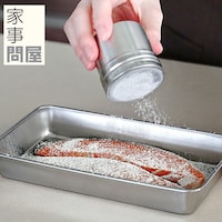 使い切れる量75mlだけ入れられ、引き出しにもすっきり収まります
