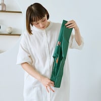 縦に三つ折りする