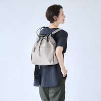 リュック（グレージュ）