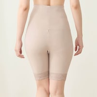 モデル身長166cm／Ｍ