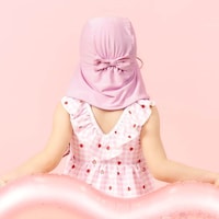 ピンク