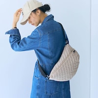 オフホワイト使用