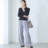 モデル身長168cm／M ※写真は撮影用のため股下+6cmになります。