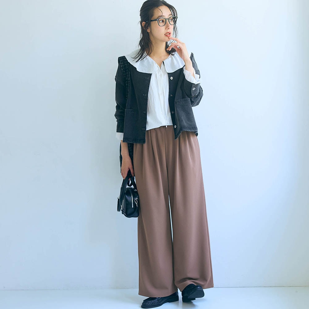 モデル身長169cm／M ※写真は撮影用のため股下+6cmになります。