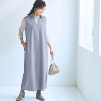 モデル身長165cm／M ※写真は撮影用のため身丈+4cmになります。