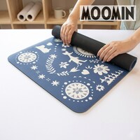 コンパクトに丸めて収納可能
