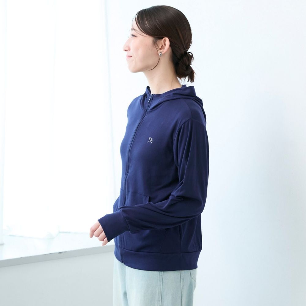 モデル身長165cm／Mサイズ