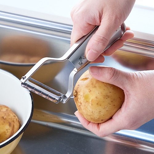 【数量限定】貝印／関孫六 料理が軽快になる４点セット［日本製］（貝印）