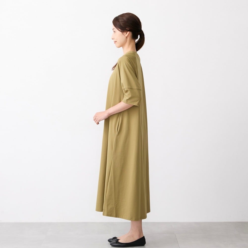 モデル身長167cm／Ｍ～Ｌサイズ