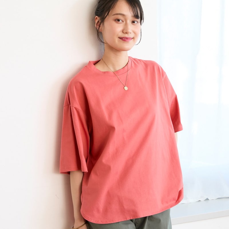 ピンク