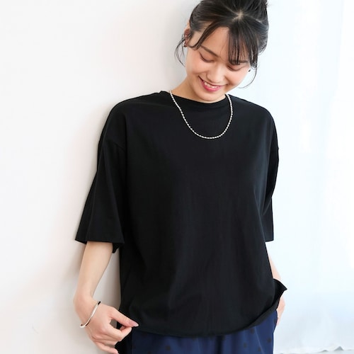 ラウンドヘム5分袖Tシャツ