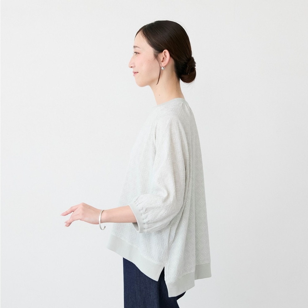 モデル身長165cm／Ｍ～Ｌサイズ