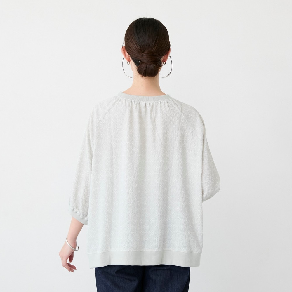 モデル身長165cm／Ｍ～Ｌサイズ