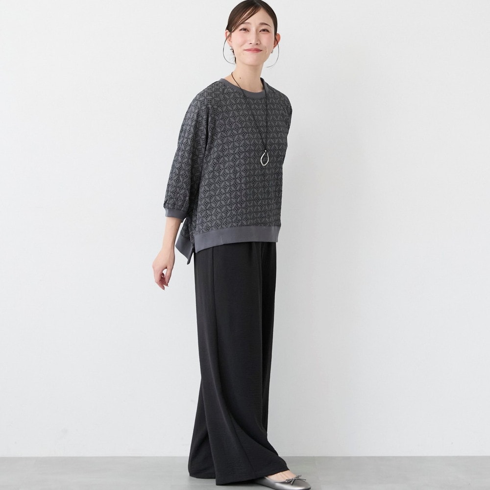 モデル身長165cm／Ｍ～Ｌサイズ