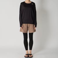 ブラック