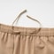 ベージュ