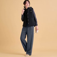 モデル身長169cm／M ※写真は撮影用のため股下+4cmになります。