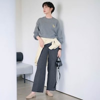 モデル身長173cm／M ※写真は撮影用のため股下+4cmになります。