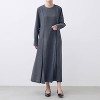 モデル身長168cm／M ※写真は撮影用のため着丈+4cmになります。