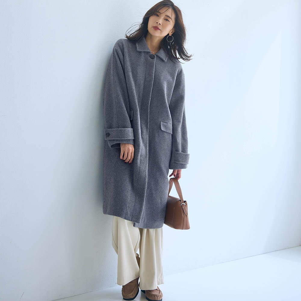 モデル身長165cm／M ※写真は撮影用のため着丈+6cmになります。