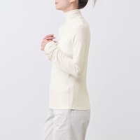 モデル身長168cm／M
