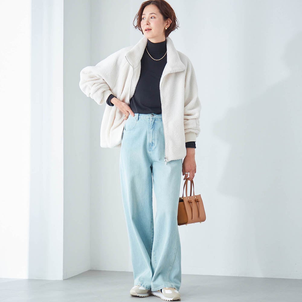 モデル身長168cm／M　※カットソーのみ着用