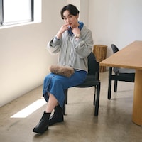 モデル身長173cm／M ※写真は撮影用のため着丈+4cmになります。