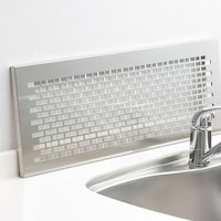 必要な時だけ広げて、シンク上を作業台・水切りスペースにできます