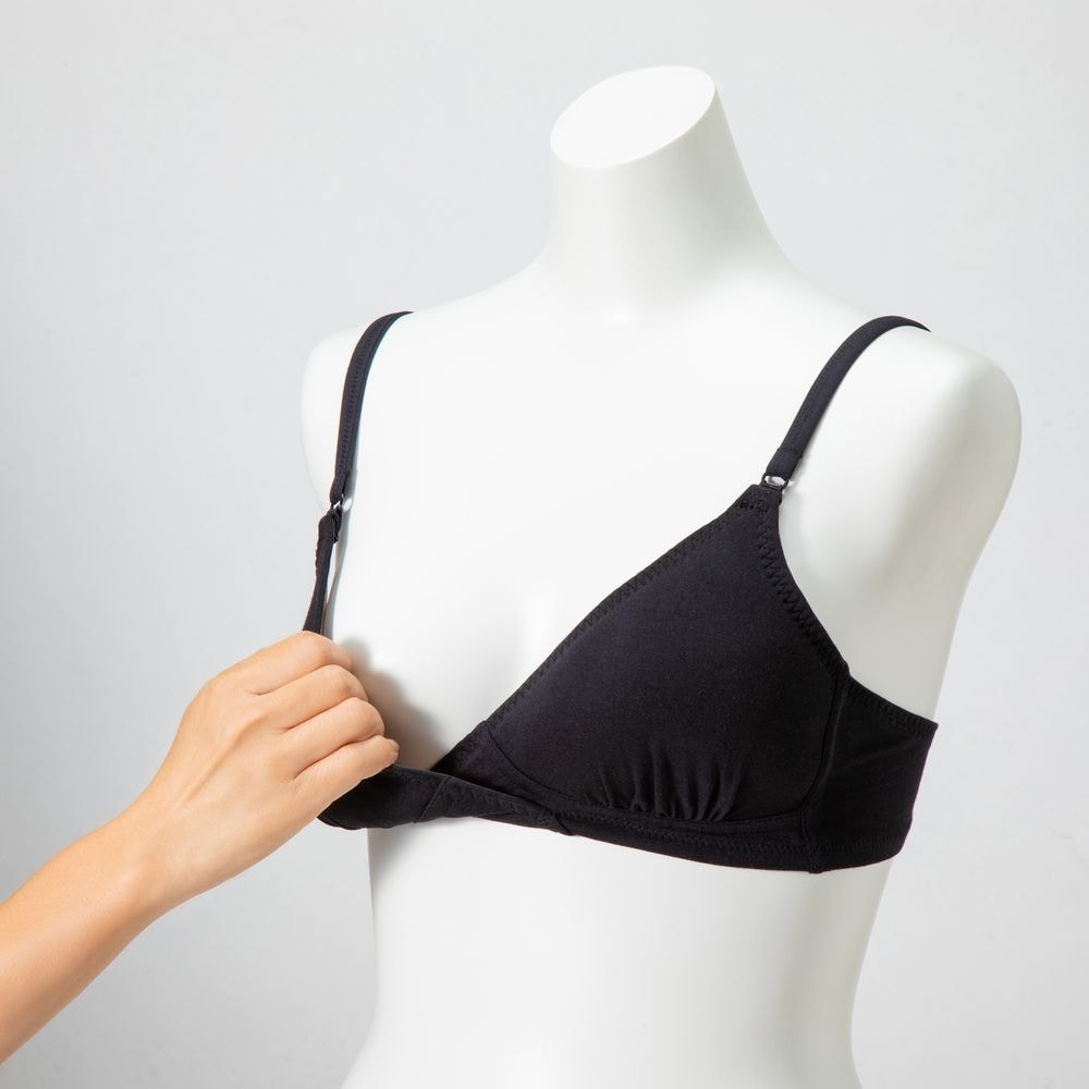 さっと下ろして授乳ができます