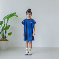 ブルー系／モデル身長120cm、120サイズ着用