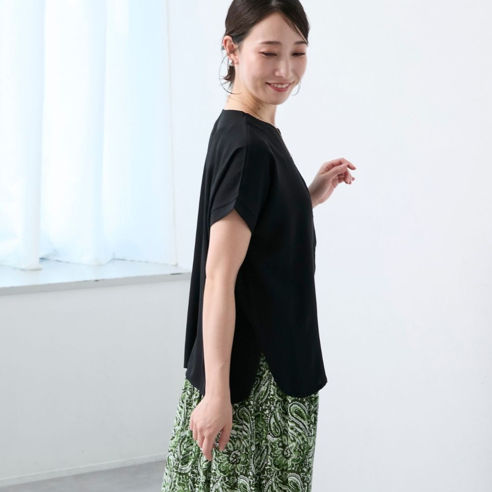 モデル身長165cm／Mサイズ