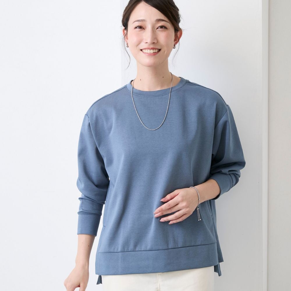 ブルー