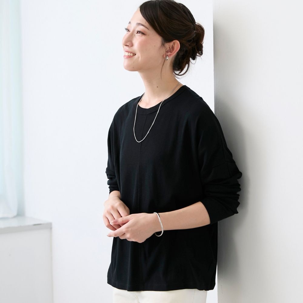 モデル身長165cm／Mサイズ
